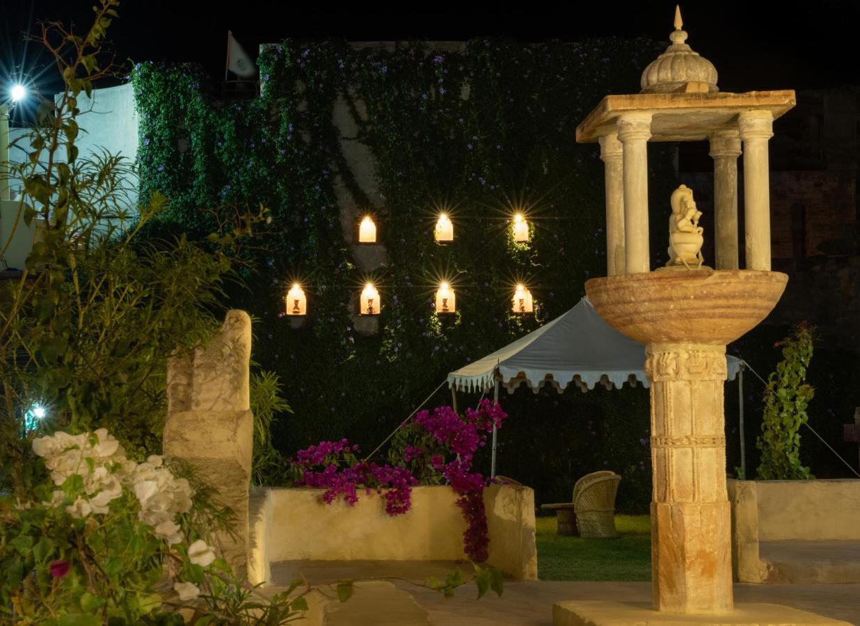 Homestay Kot Dunara - A 16th Century Castle Near Jodhpur *