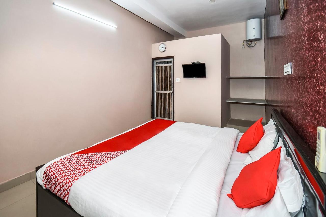 Hotel Oyo 28059 Wayside 3*
