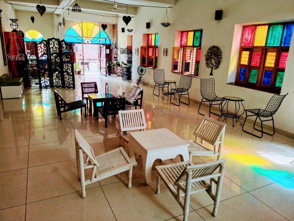 Guest house Rangbaari & Cafe