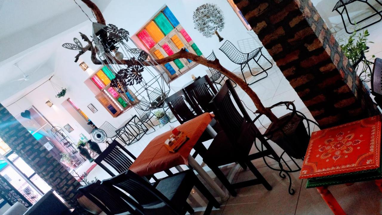 Rangbaari & Cafe * Jodhpur (Rajasthan)