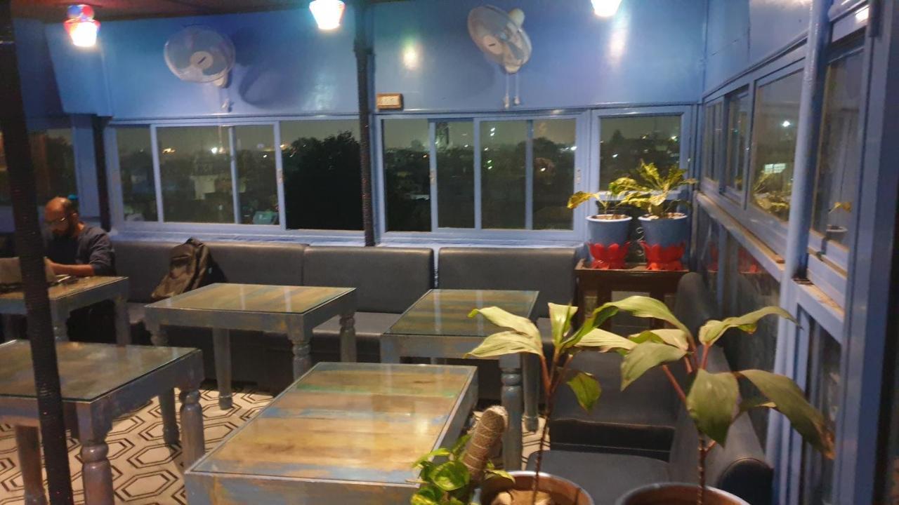 Juna Mahal Boutique *