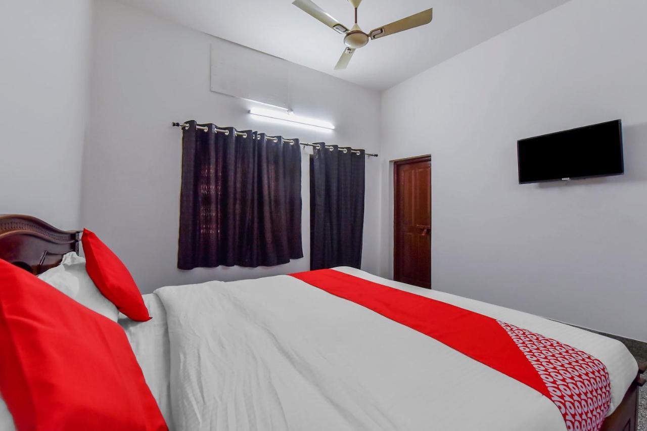 Oyo 83673 The Bungalow 21 Hotel 3*
