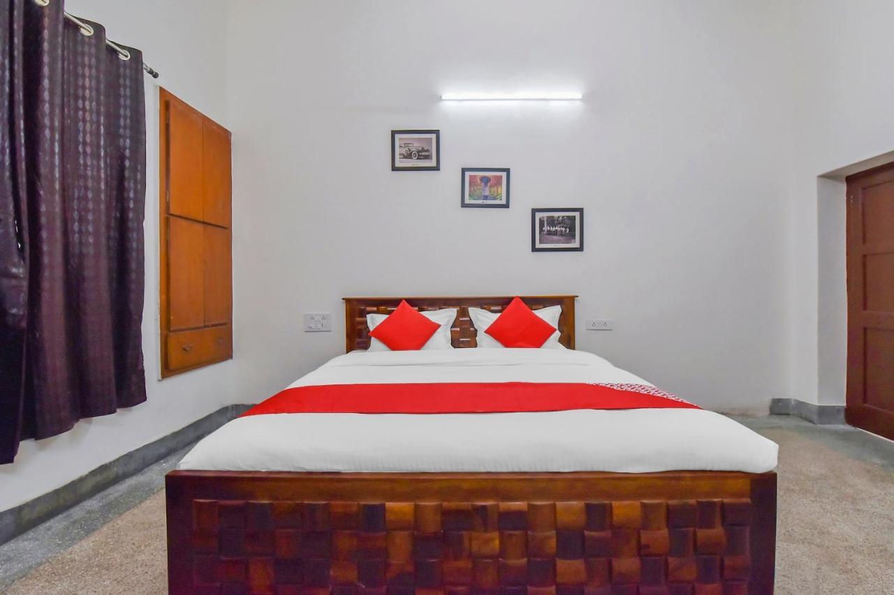 Oyo 83673 The Bungalow 21 Hotel