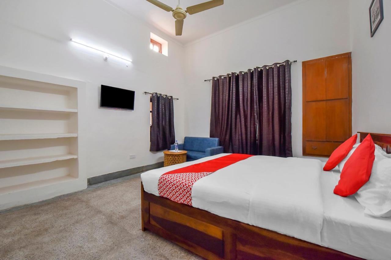 Hotel Oyo 83673 The Bungalow 21