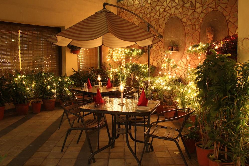 Ratnawali Hotel 2*