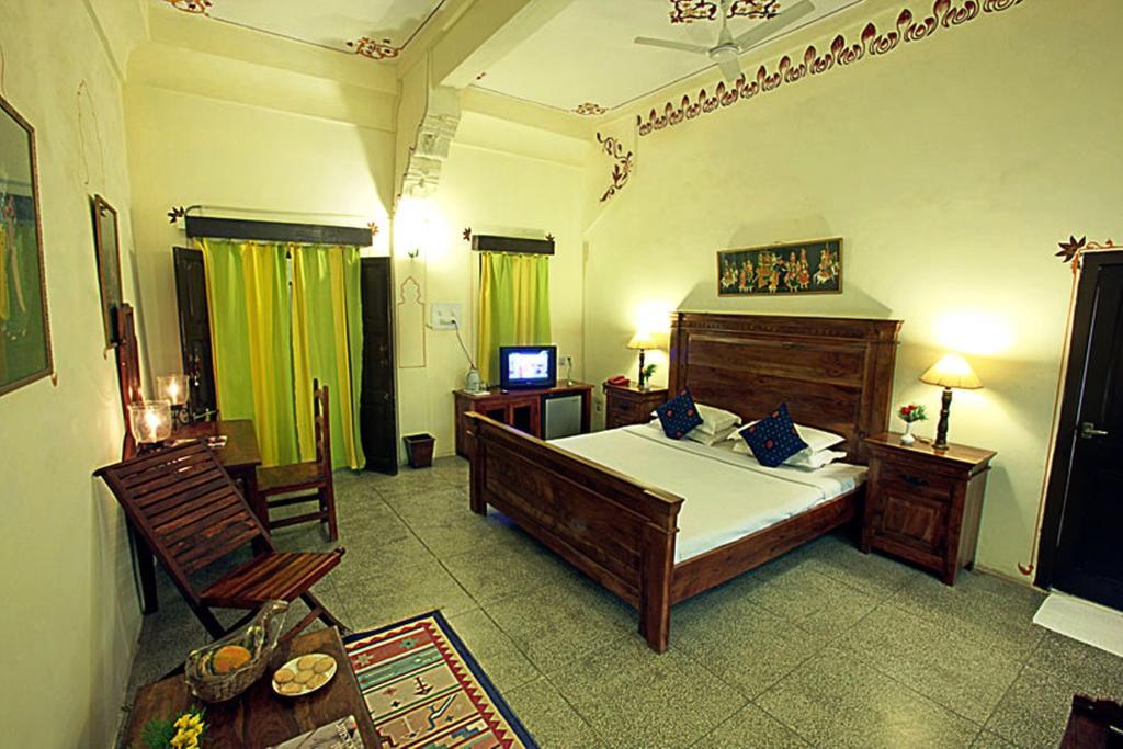 V Jhalamand Garh Jodhpur Jodhpur (Rajasthan)