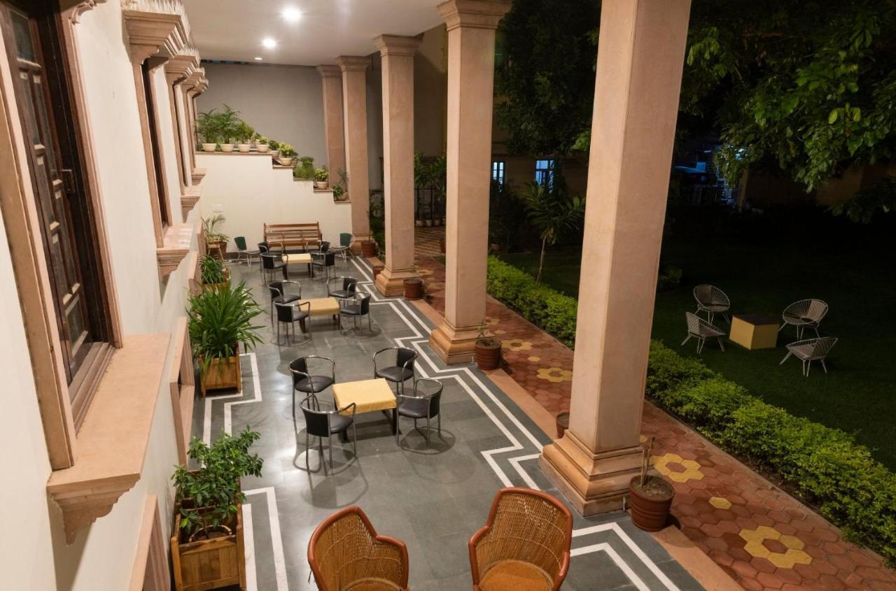 Hotel Hanuwant Niwas Jodhpur Jodhpur (Rajasthan)