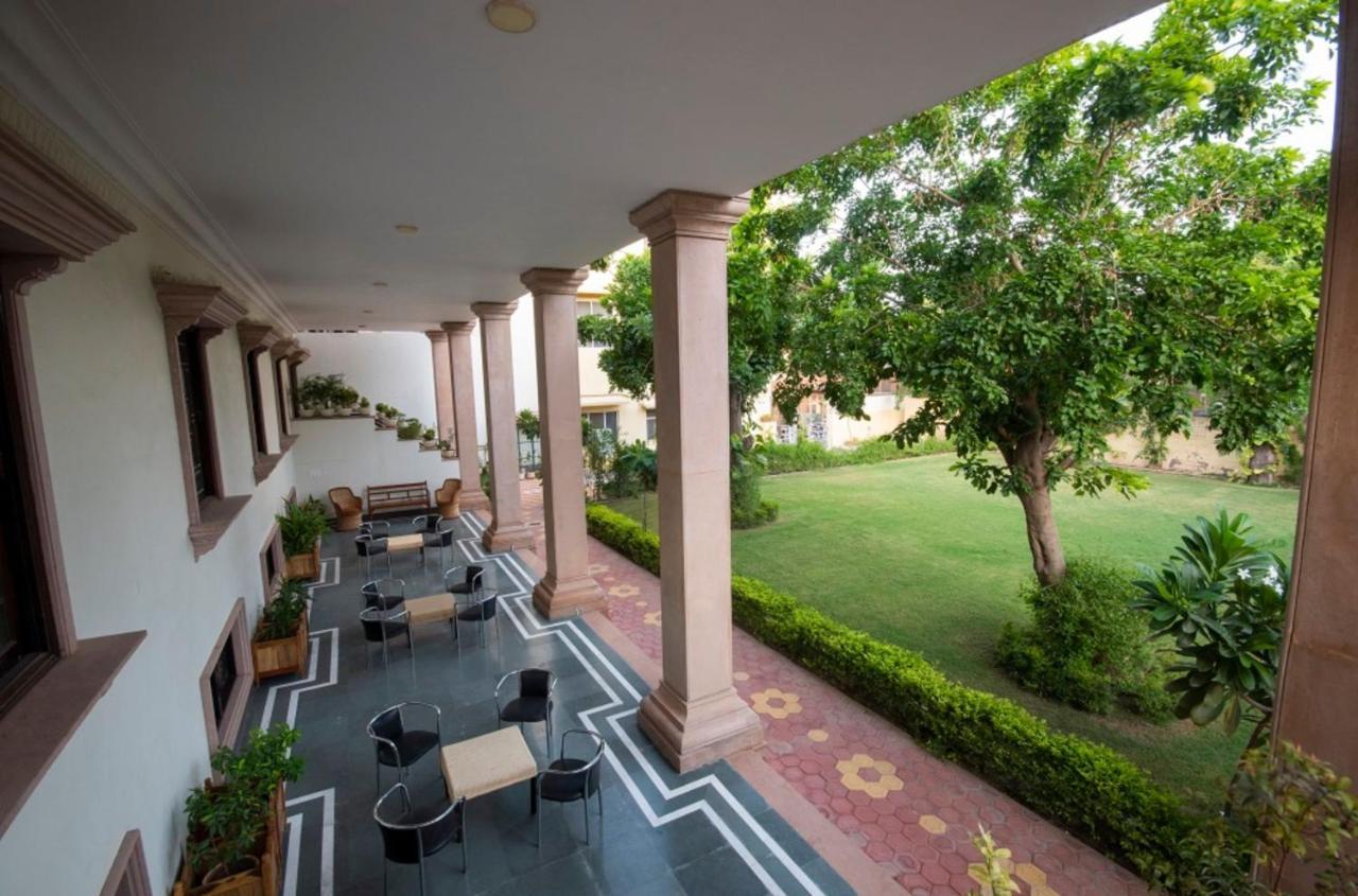 Hotel Hanuwant Niwas Jodhpur Jodhpur (Rajasthan)