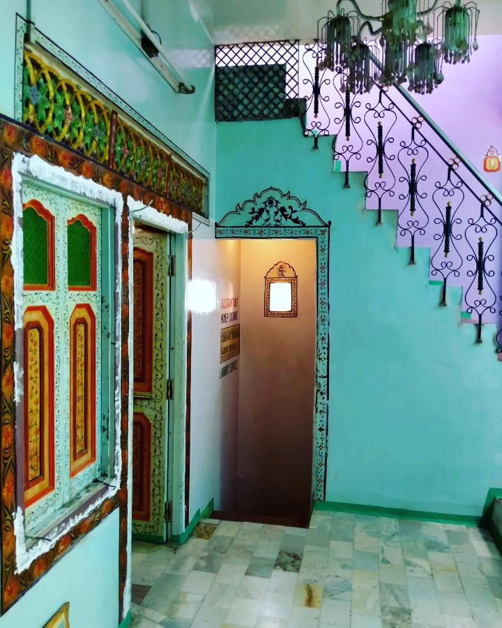 Golden Dreams Aparthotel