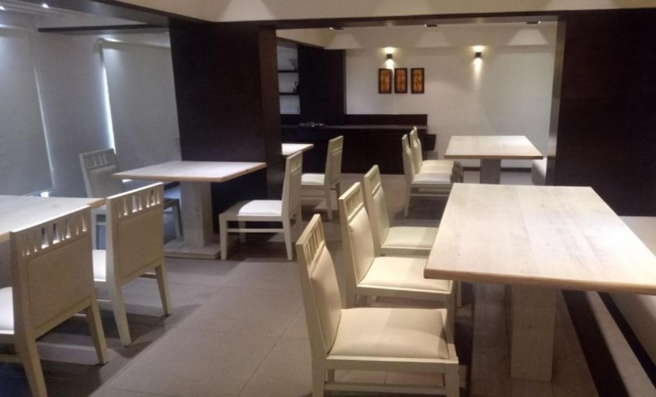Hotel Apex International