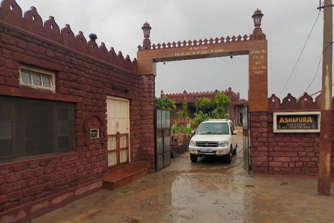 Jakhira Heritage Village Stay, Sajara * Jodhpur (Rajasthan)