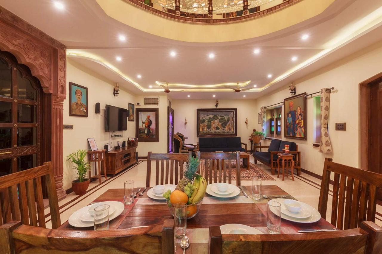 Villa Sunset Escape: City-view With Private Terrace *