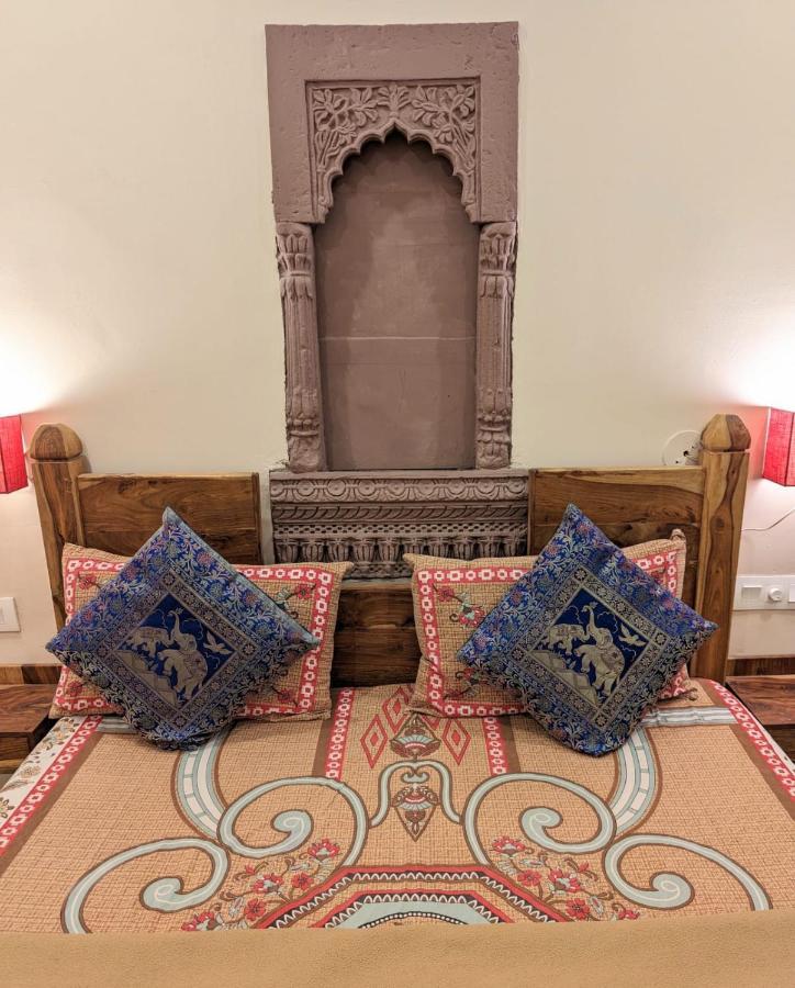 Corsican Haveli 3*