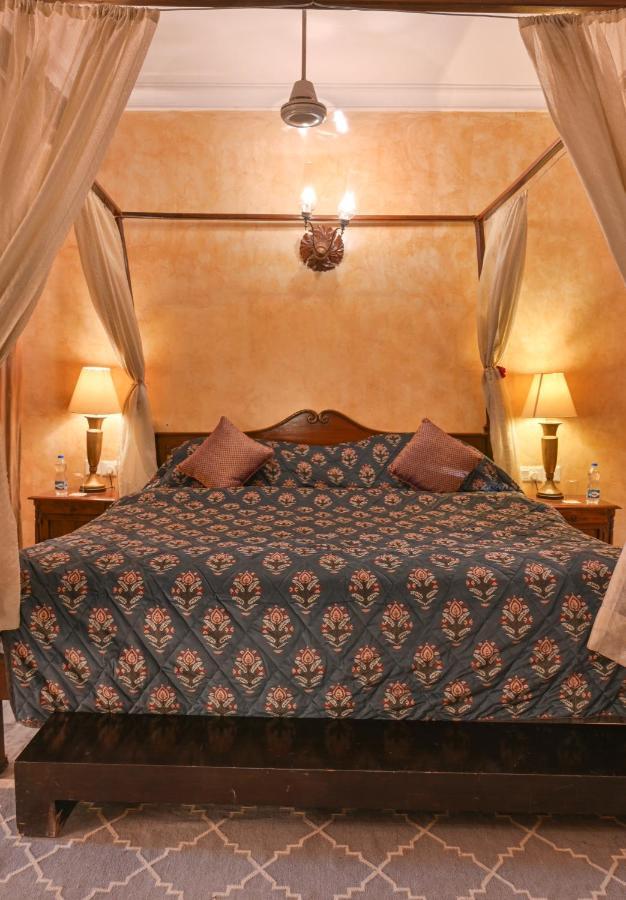 Hotel Ranbanka Palace 4*