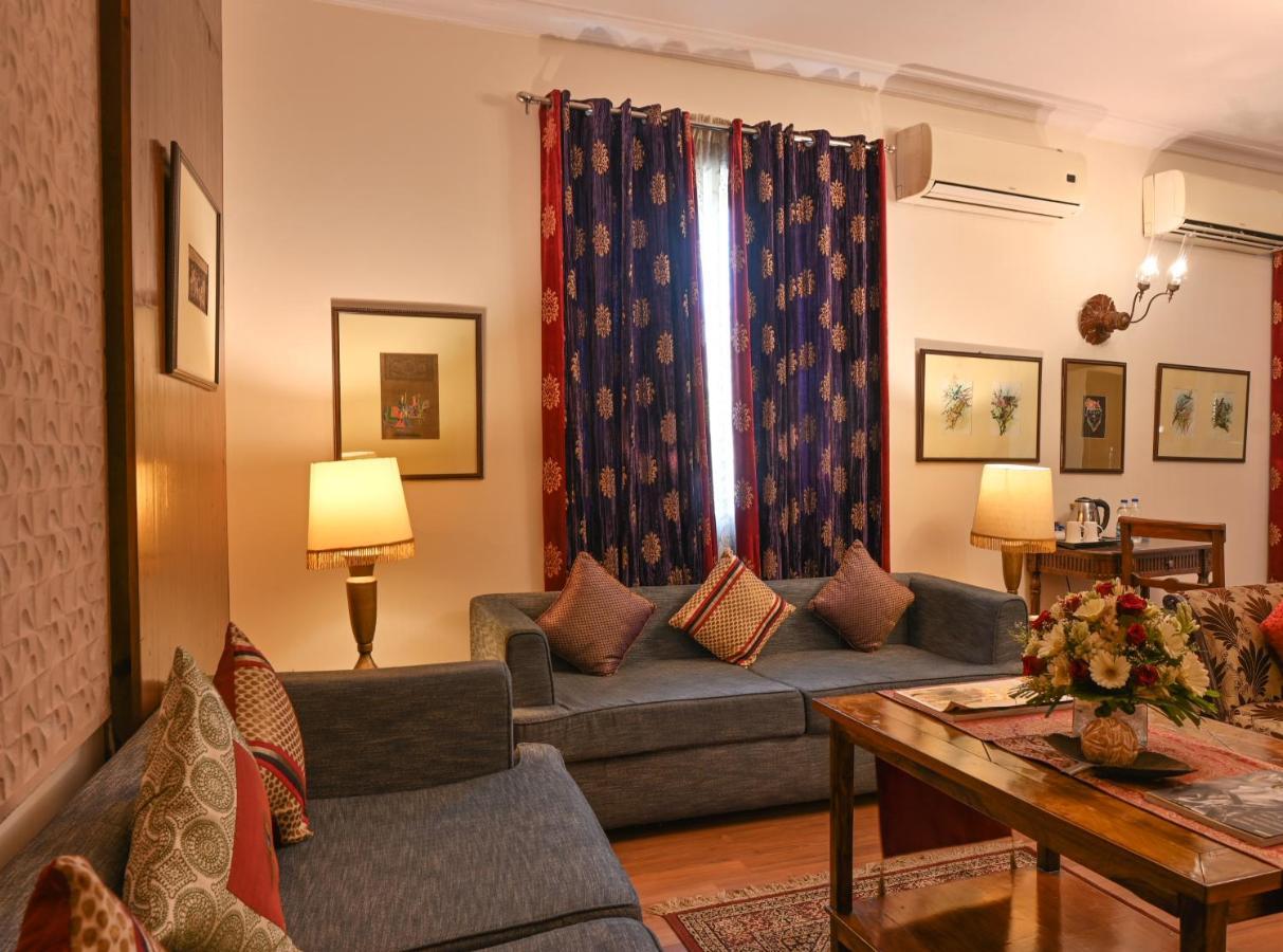 Ranbanka Palace Hotel