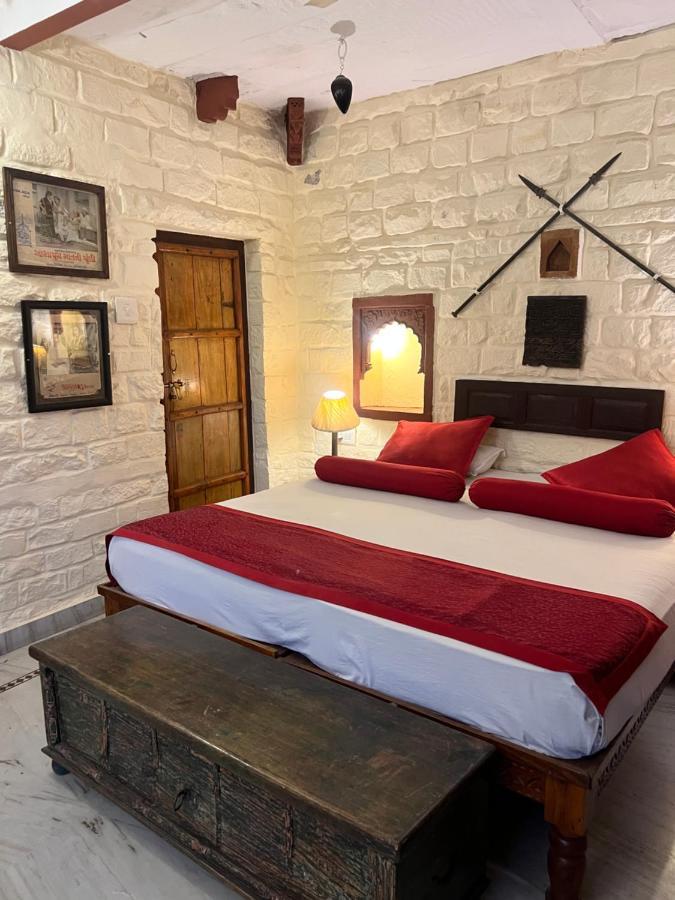 Juna Mahal Boutique Homestay