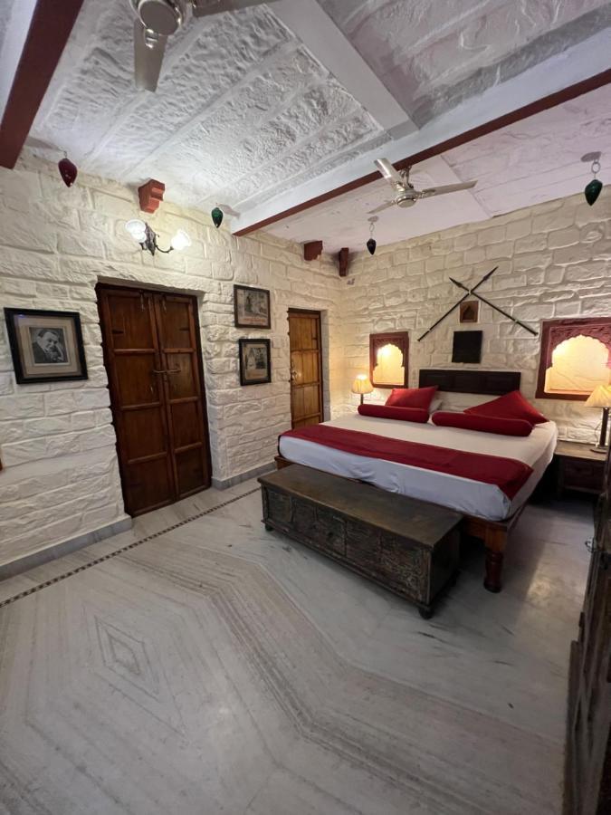 Homestay Juna Mahal Boutique