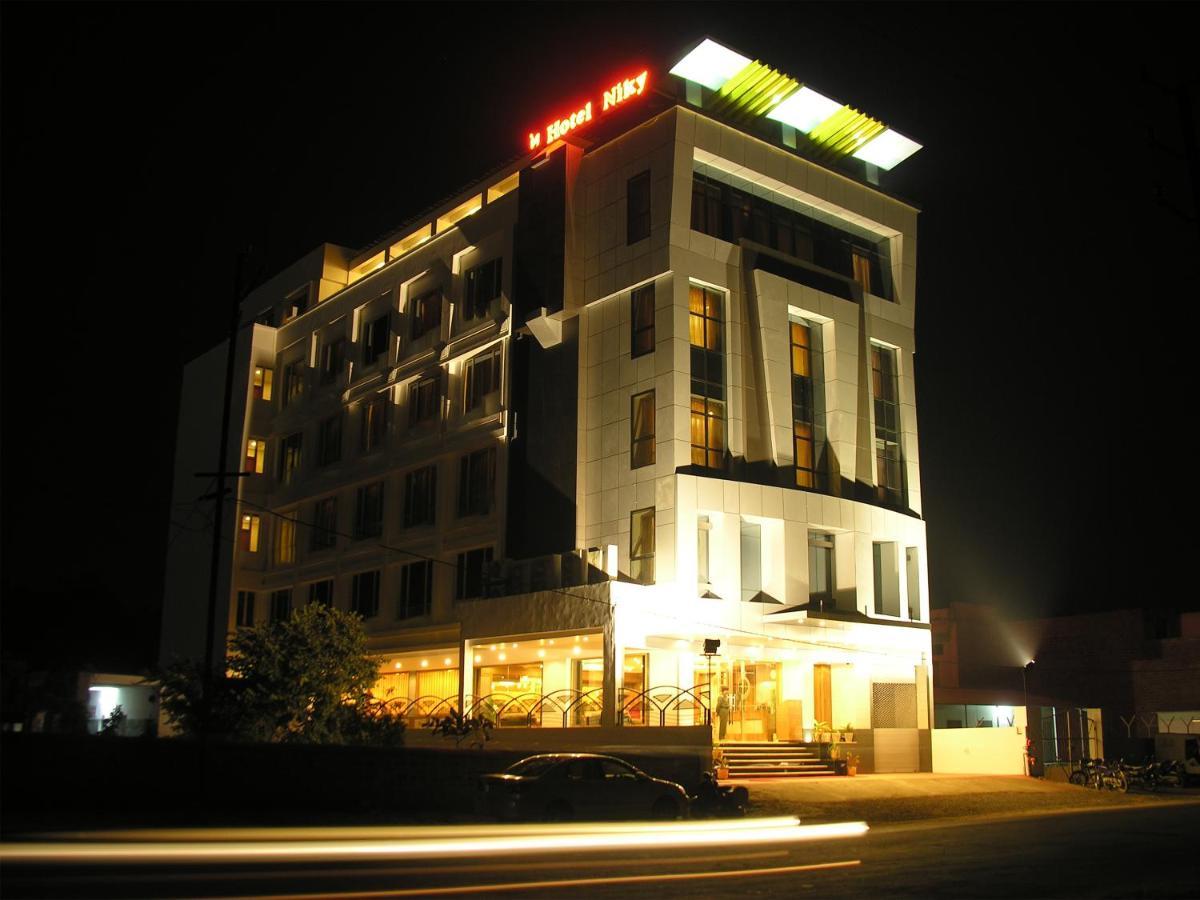 Hotel Niky International Jodhpur (Rajasthan)