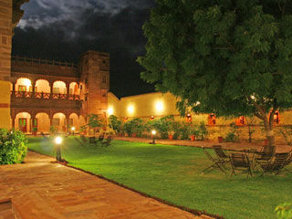 Hotel Chanwa Luni 4*