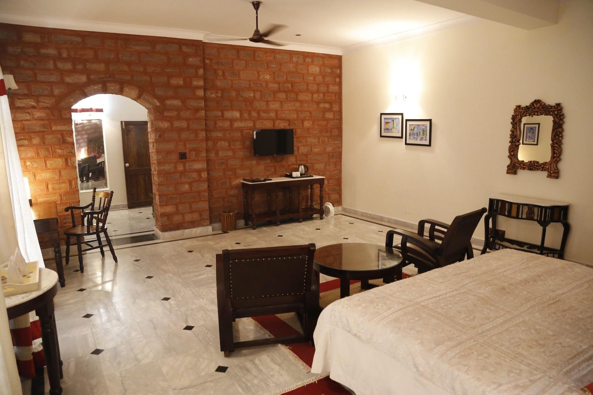 Devi Bhawan Hotel