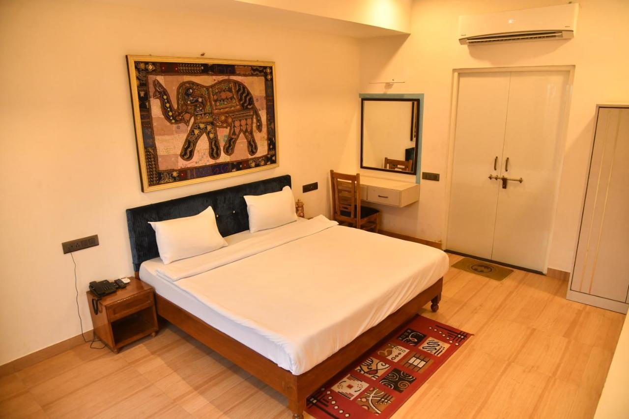 Hotel Irish Courtyard 3*