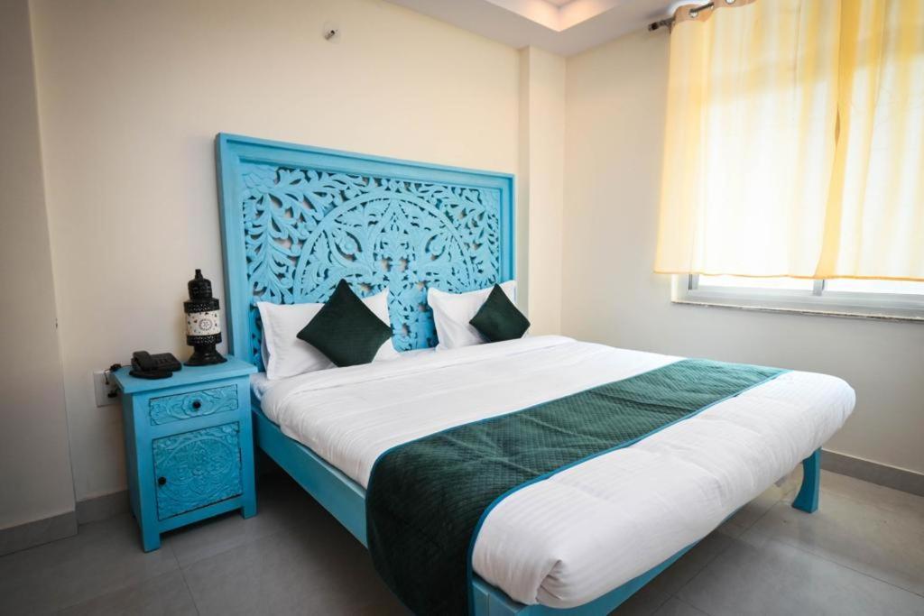 Raj Residency *