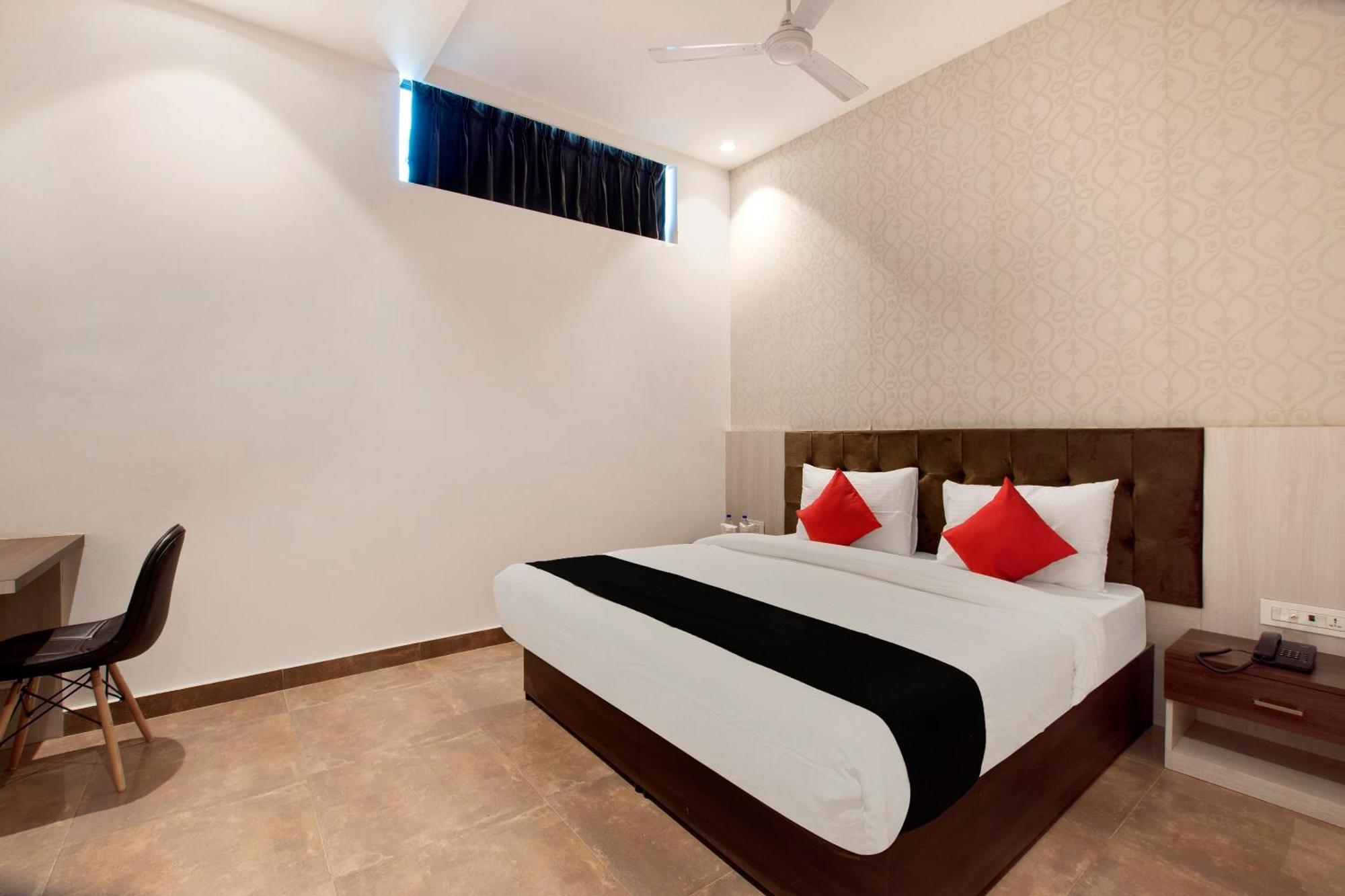 Collection O S B Excellency Hotel 4*