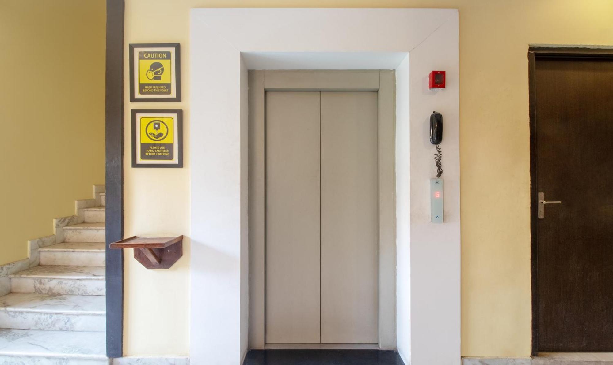 Treebo Megh Niwas, 2 Km From Umaid Bhawan Palace 3*
