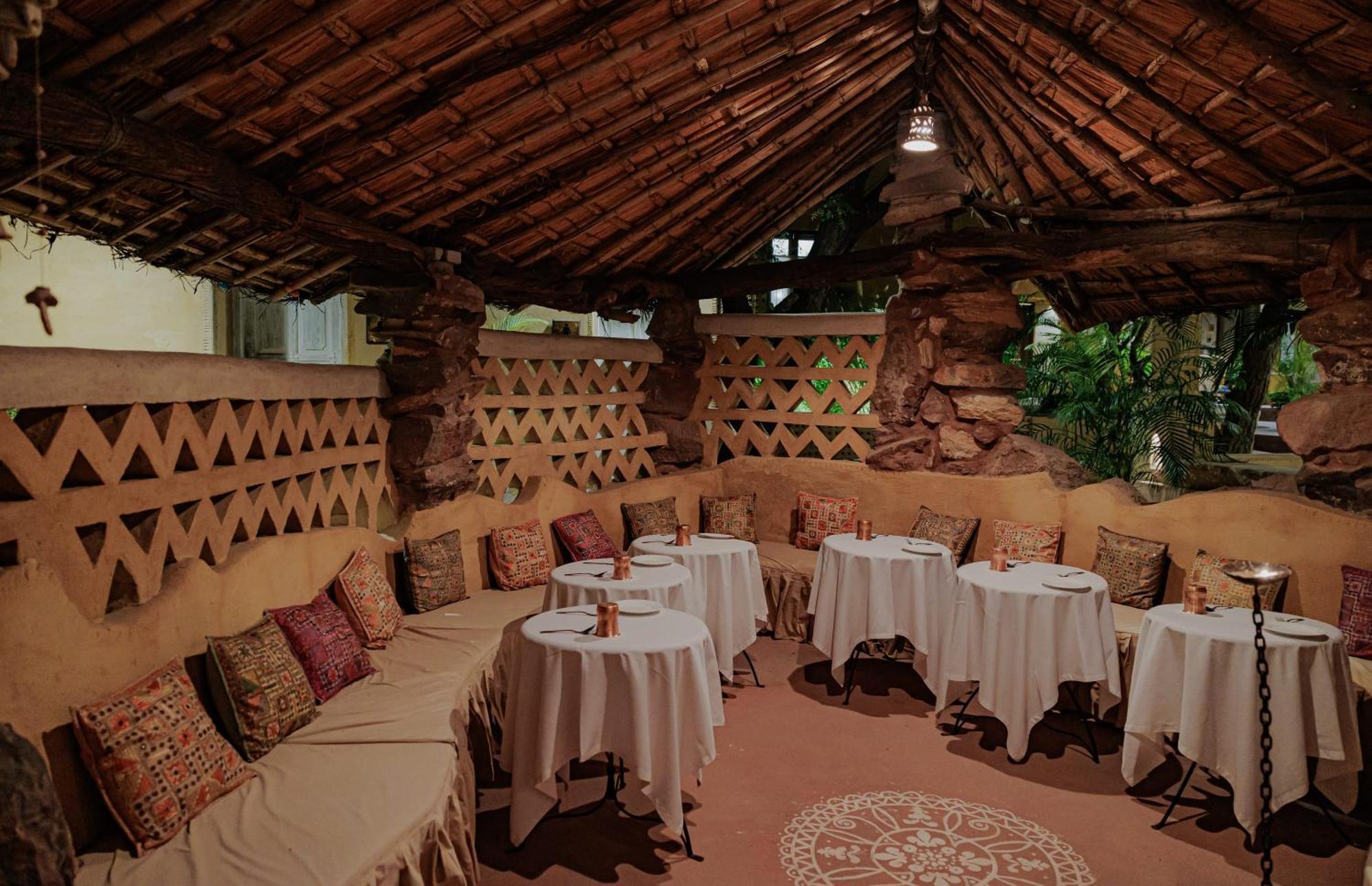 Ajit Bhawan - A Palace 5*