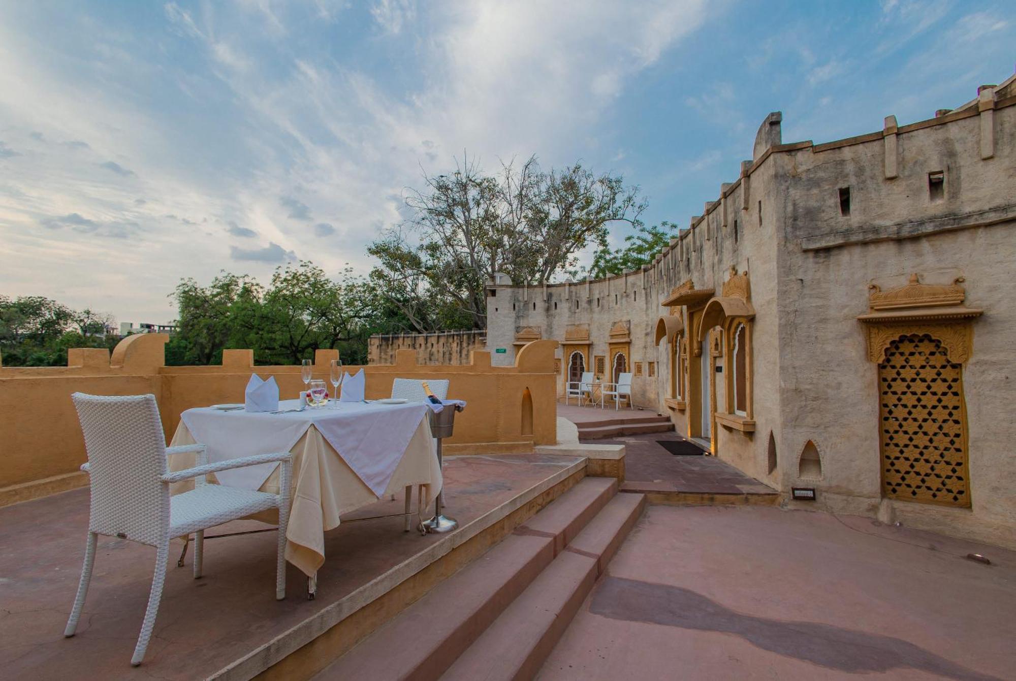Ajit Bhawan - A Palace Hotel 5*