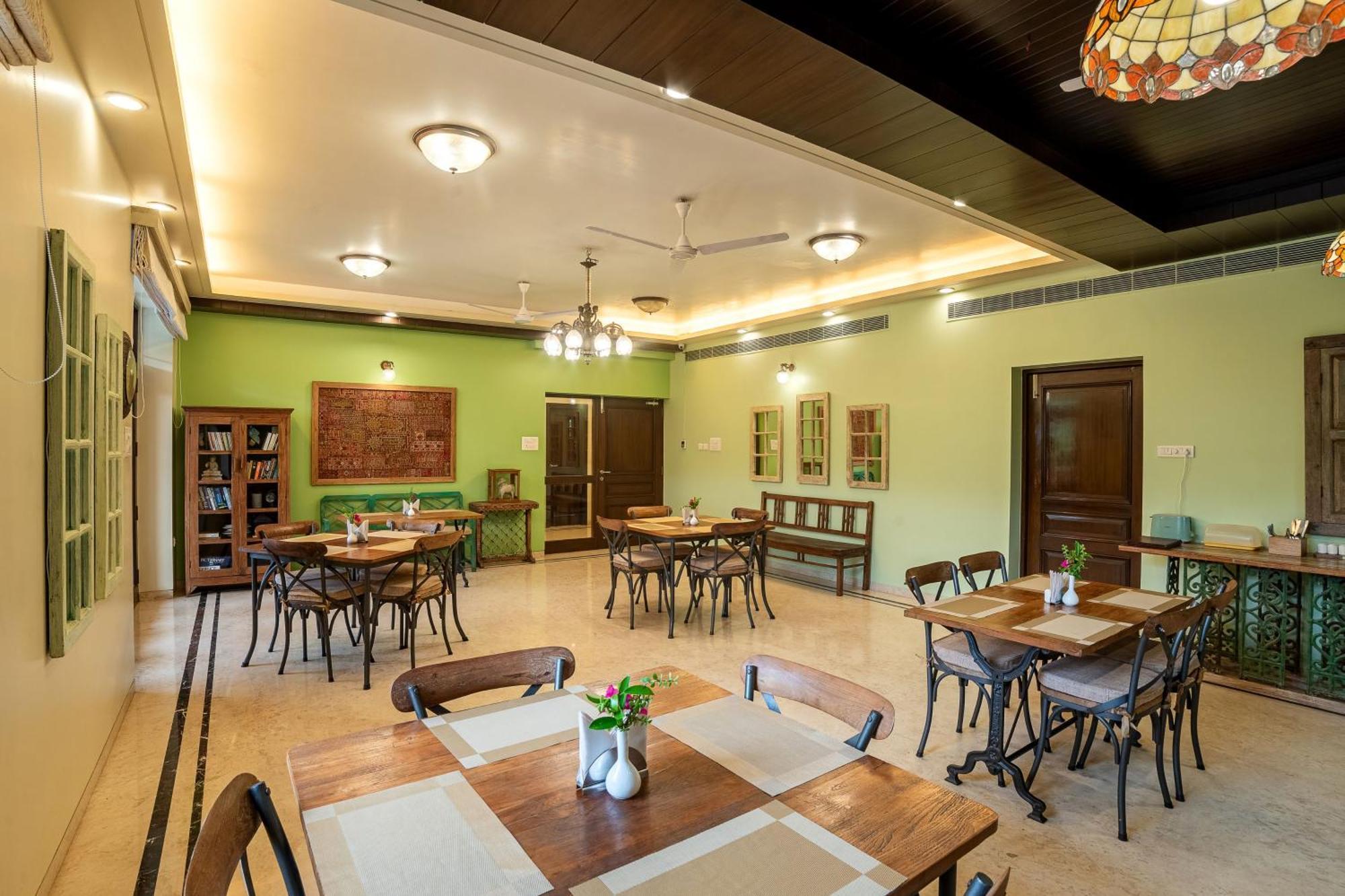 The Almond Tree 3* Jodhpur (Rajasthan)