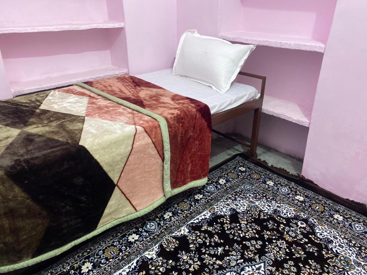 Guest house Zainul