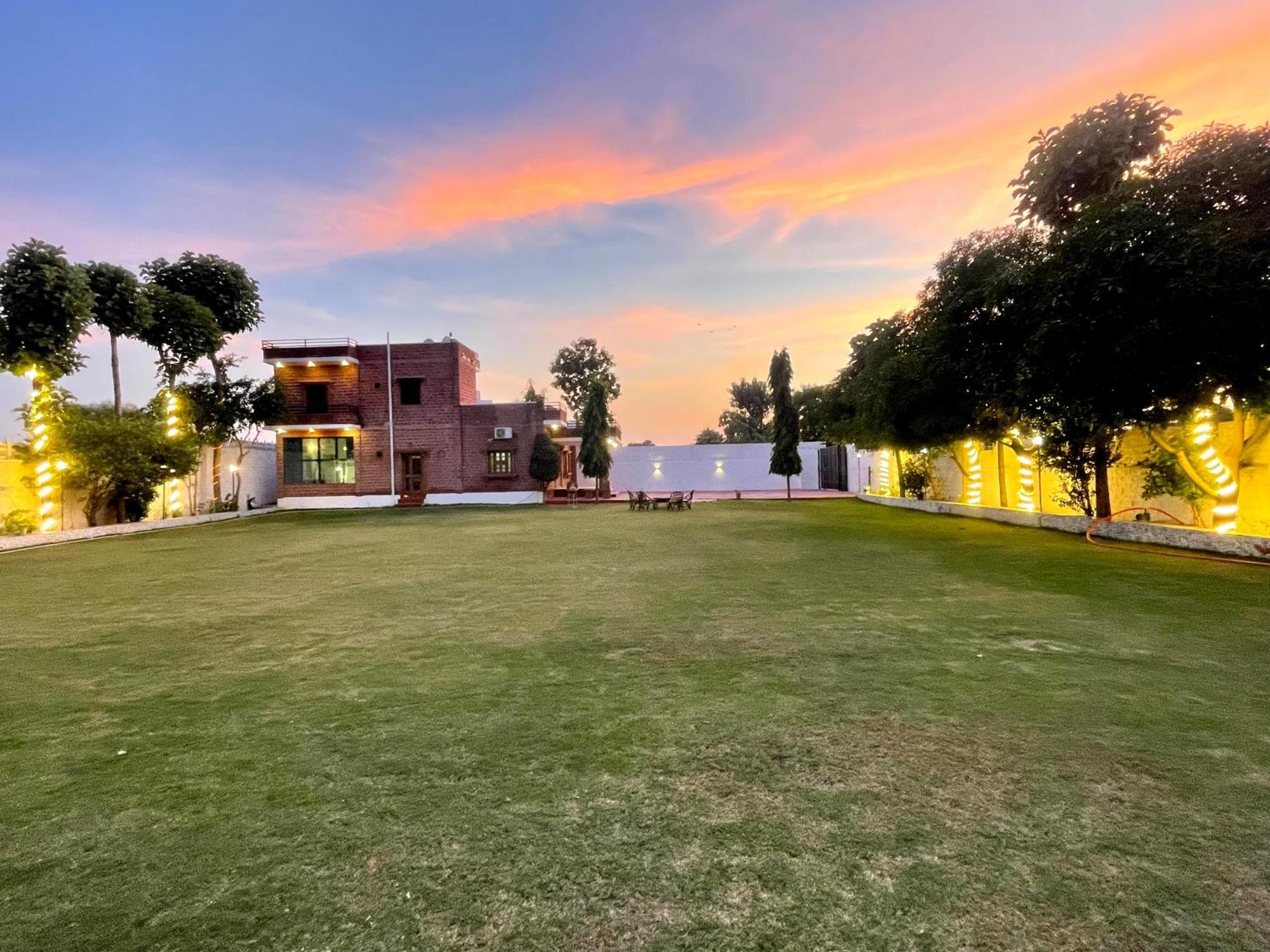 Poonam Palace Near By Airport Villa Jodhpur (Rajasthan)