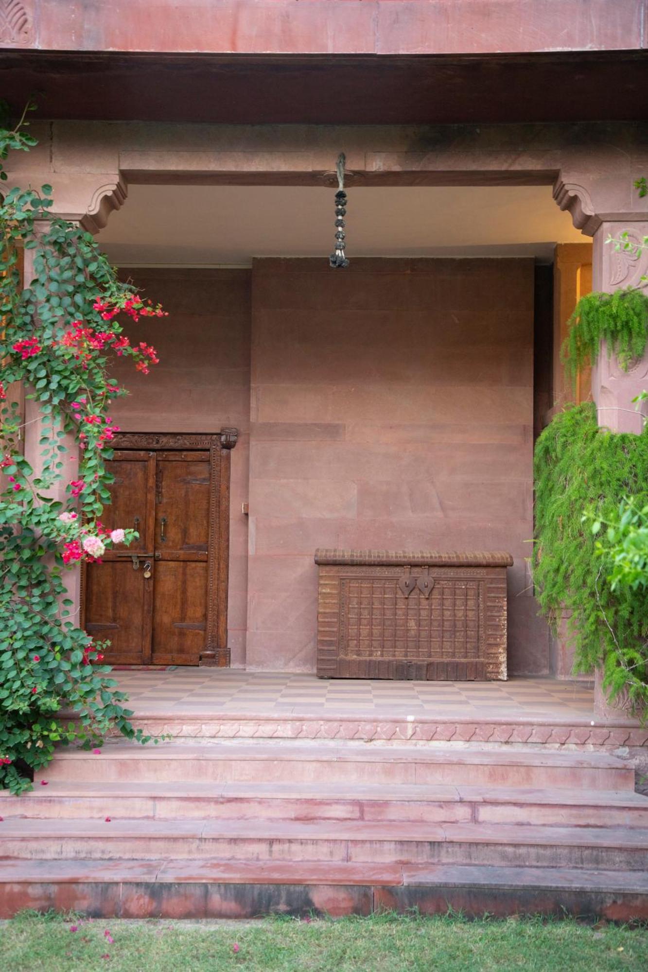 Kot Dunara - A 16th Century Castle Near Jodhpur Homestay *