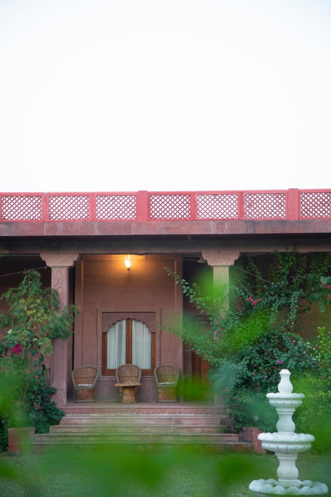 Kot Dunara - A 16th Century Castle Near Jodhpur Homestay