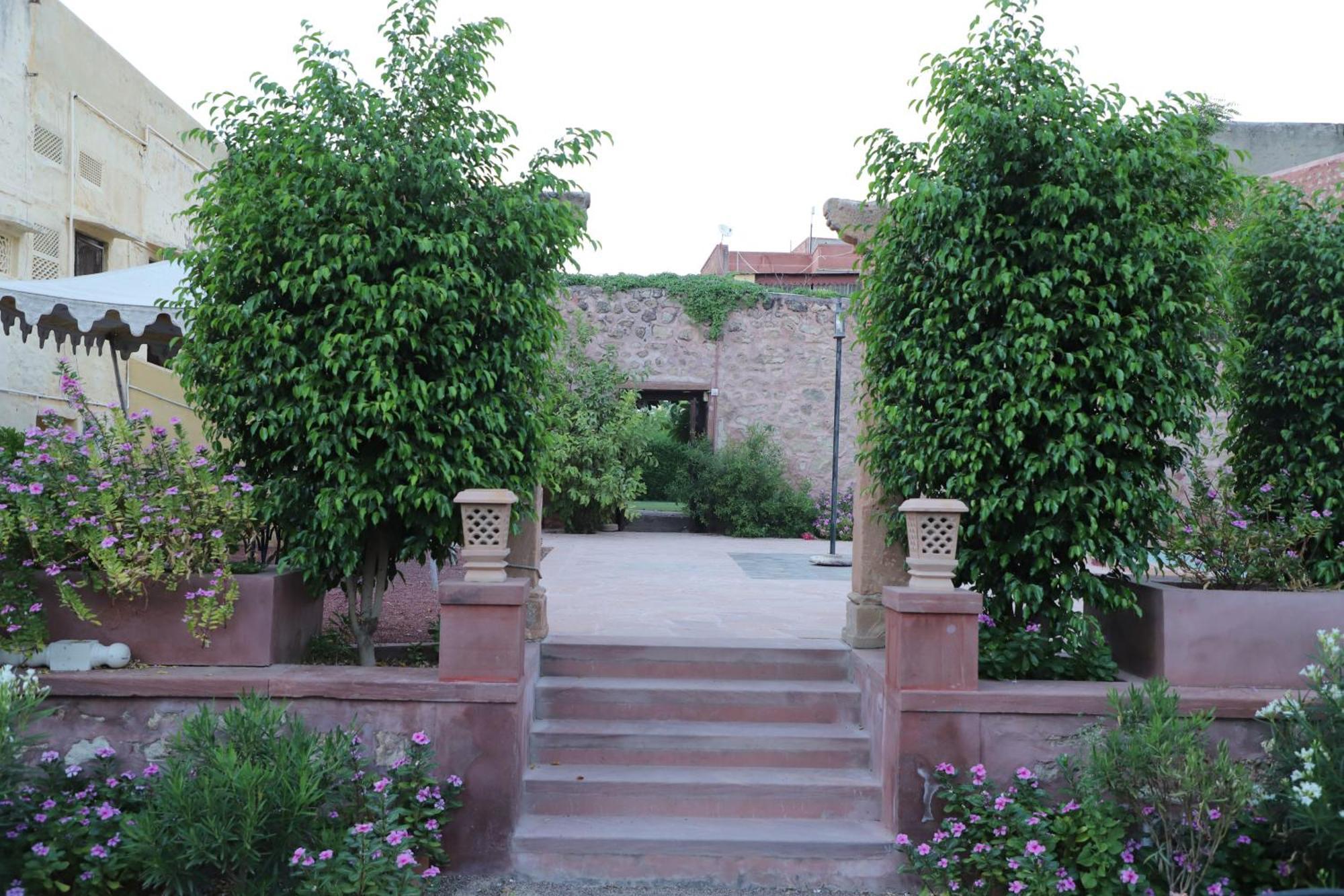 Homestay Kot Dunara - A 16th Century Castle Near Jodhpur *