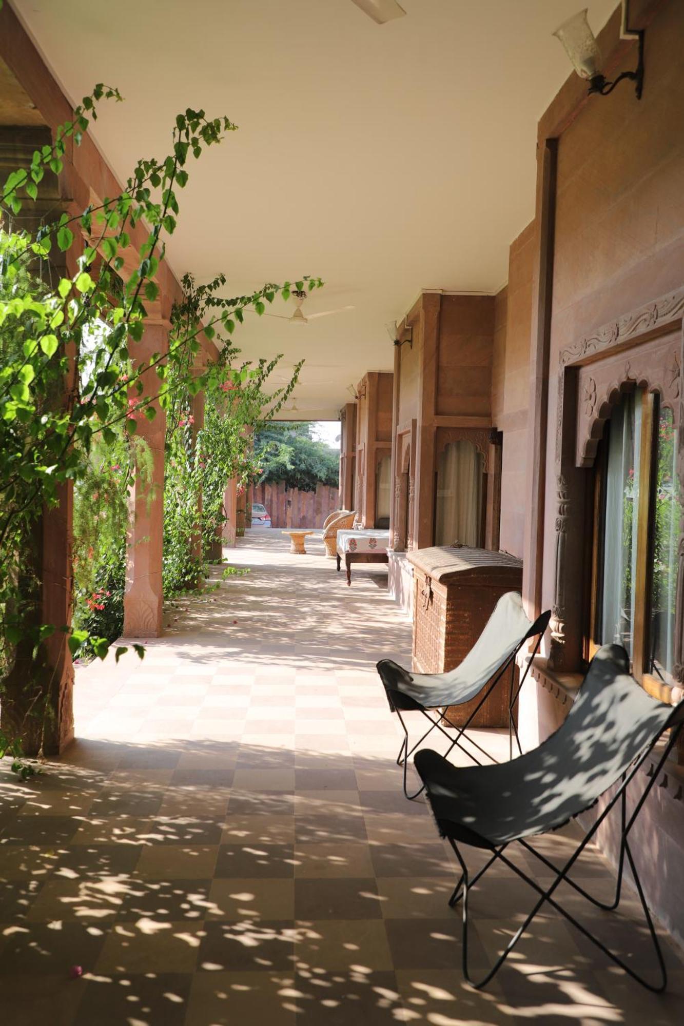 Homestay Kot Dunara - A 16th Century Castle Near Jodhpur