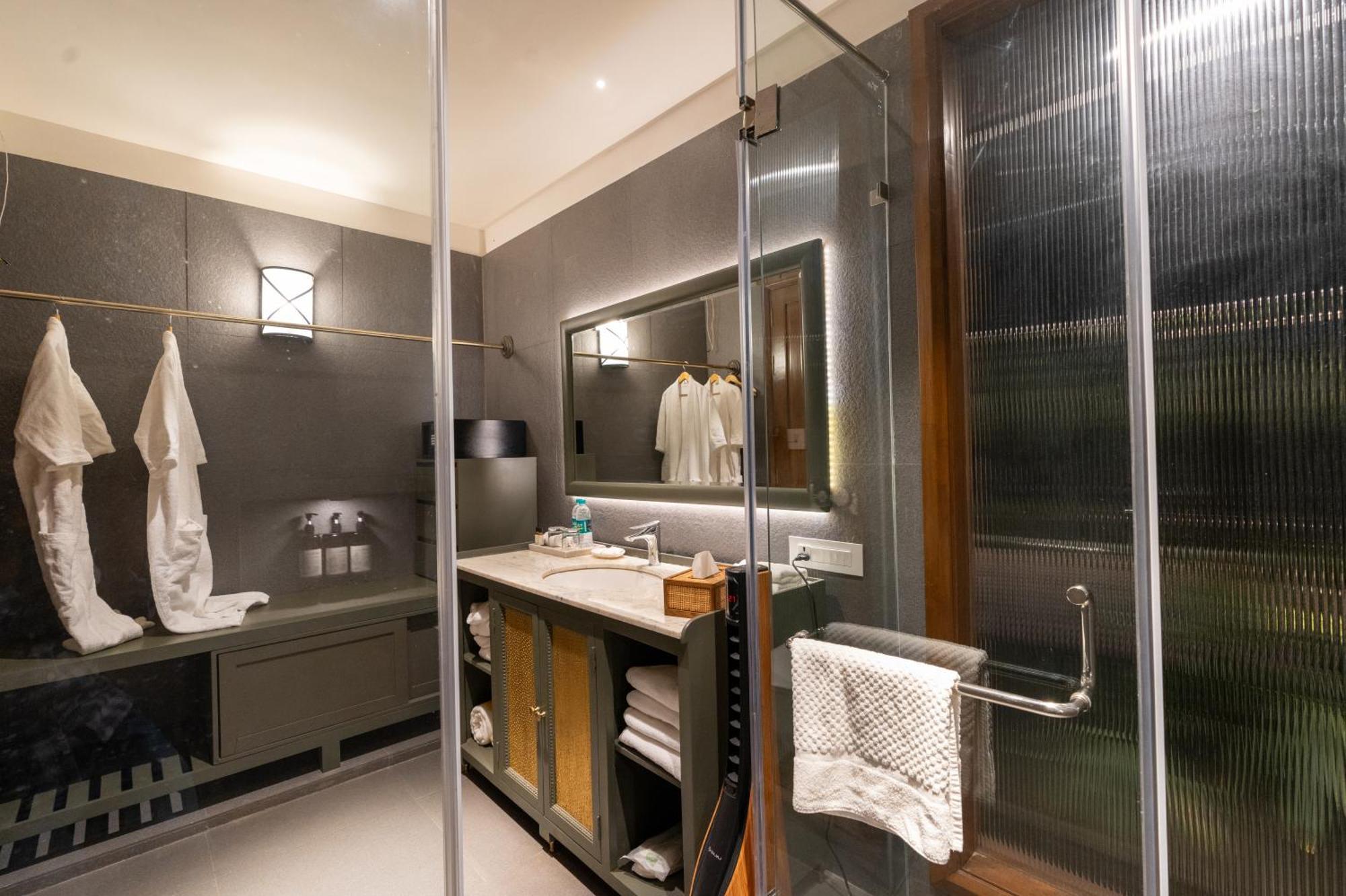 Surpura Bagh - A Luxury Boutique - Pure Vegetarian