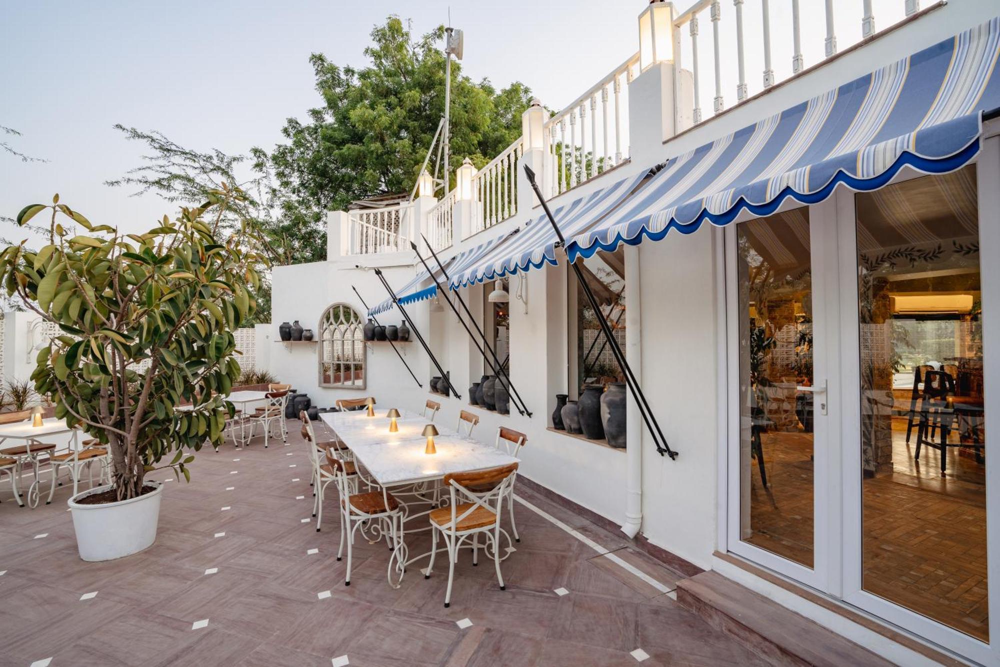 Hotel Surpura Bagh - A Luxury Boutique - Pure Vegetarian