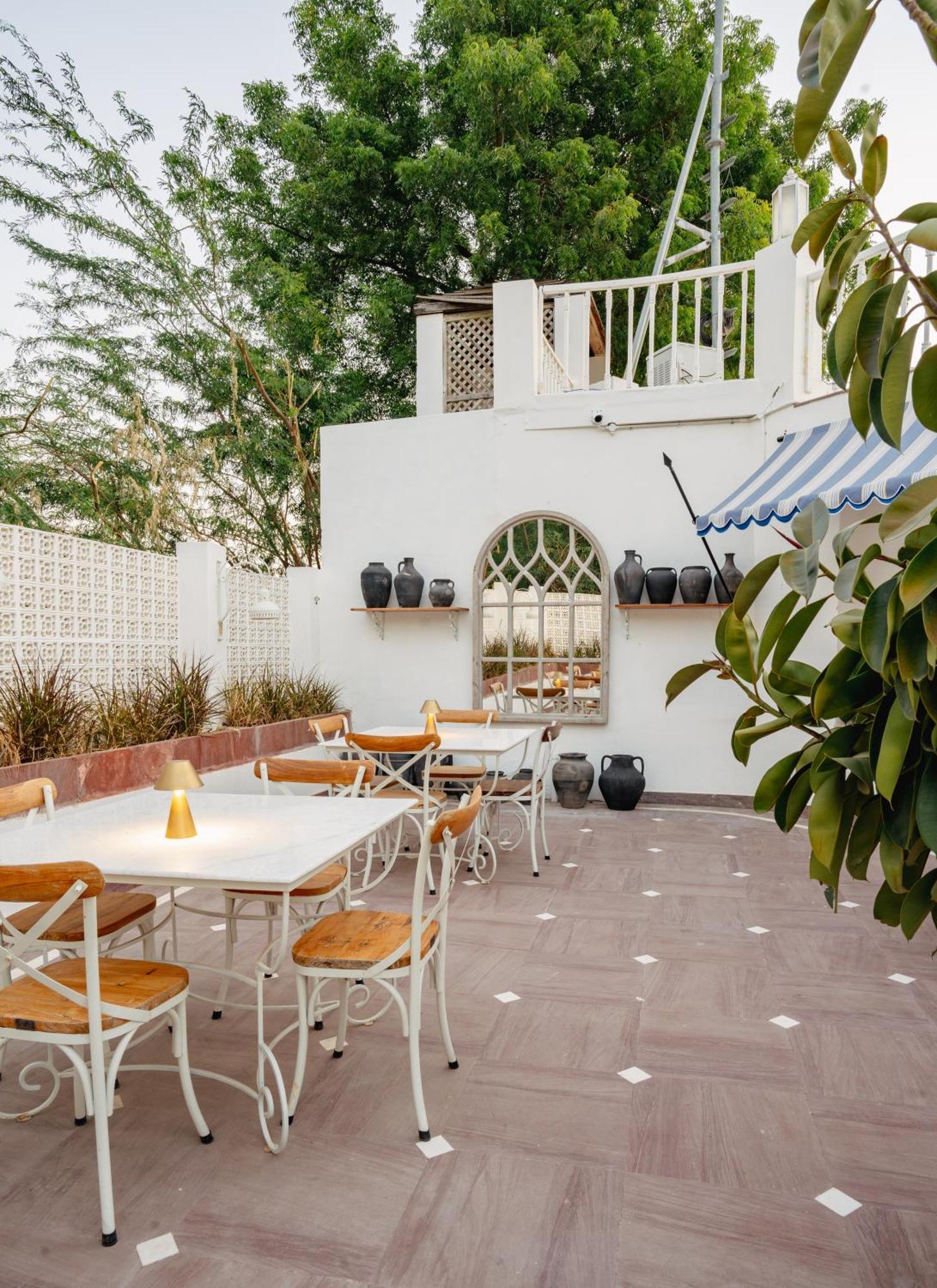 Surpura Bagh - A Luxury Boutique - Pure Vegetarian Hotel Jodhpur (Rajasthan)