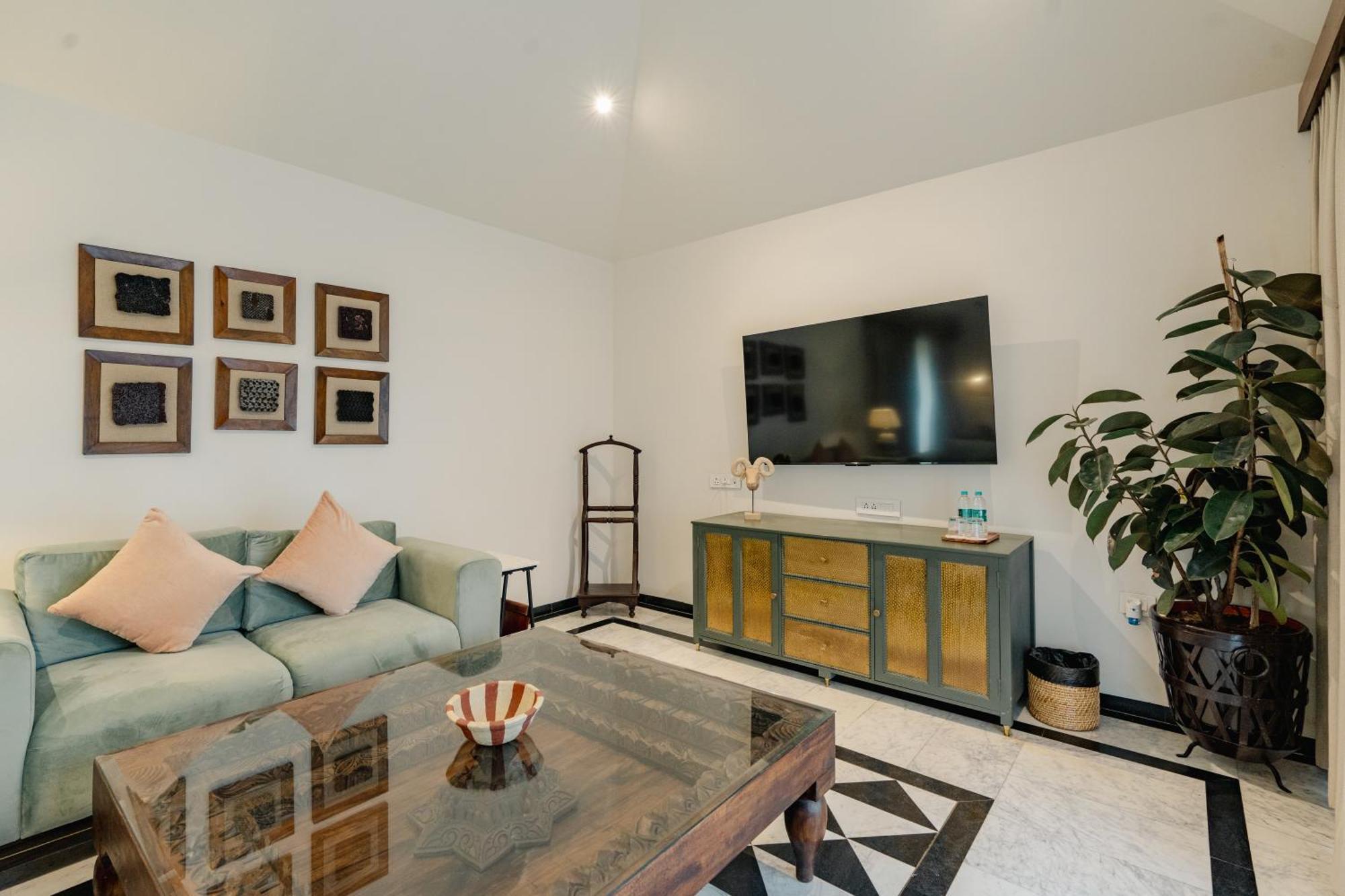 Surpura Bagh - A Luxury Boutique - Pure Vegetarian 4*