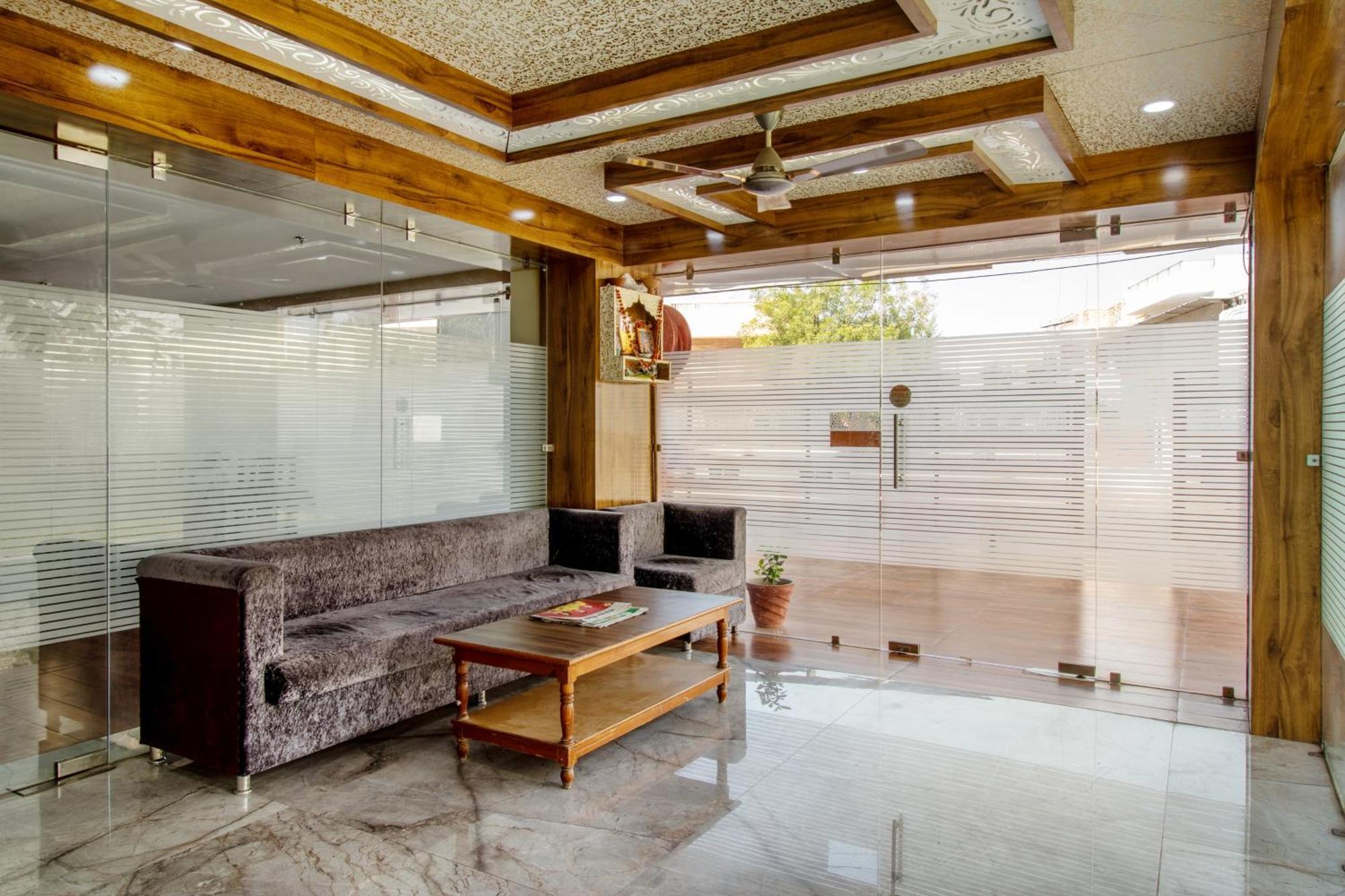 Treebo Sonal Palace, Near Umaid Bhawan Palace Hotel 3*
