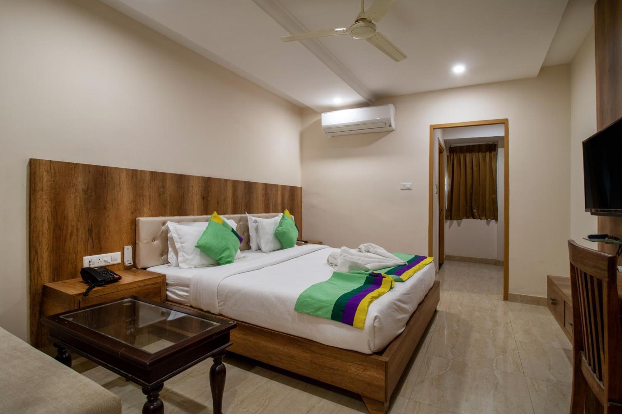 Hotel Treebo Sonal Palace, Near Umaid Bhawan Palace 3*