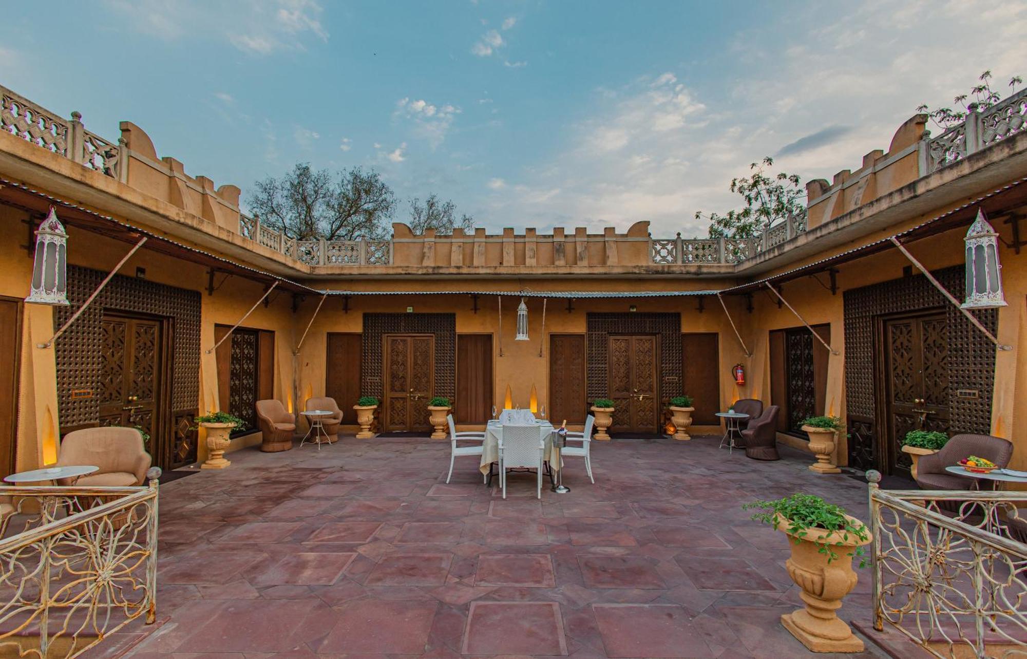 Ajit Bhawan - A Palace Hotel 5*