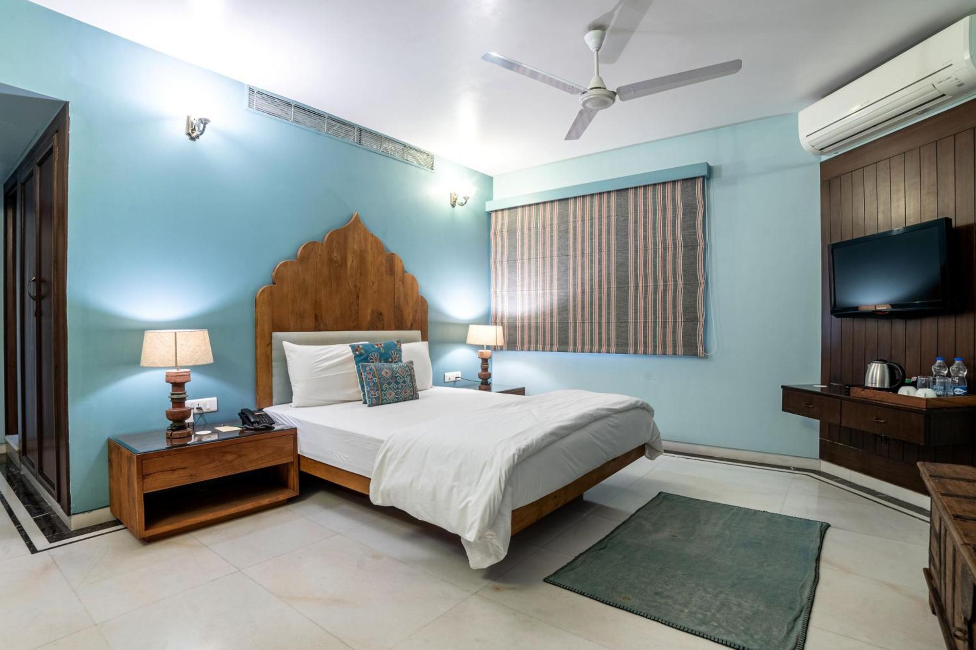 The Almond Tree Bed & Breakfast Jodhpur (Rajasthan)
