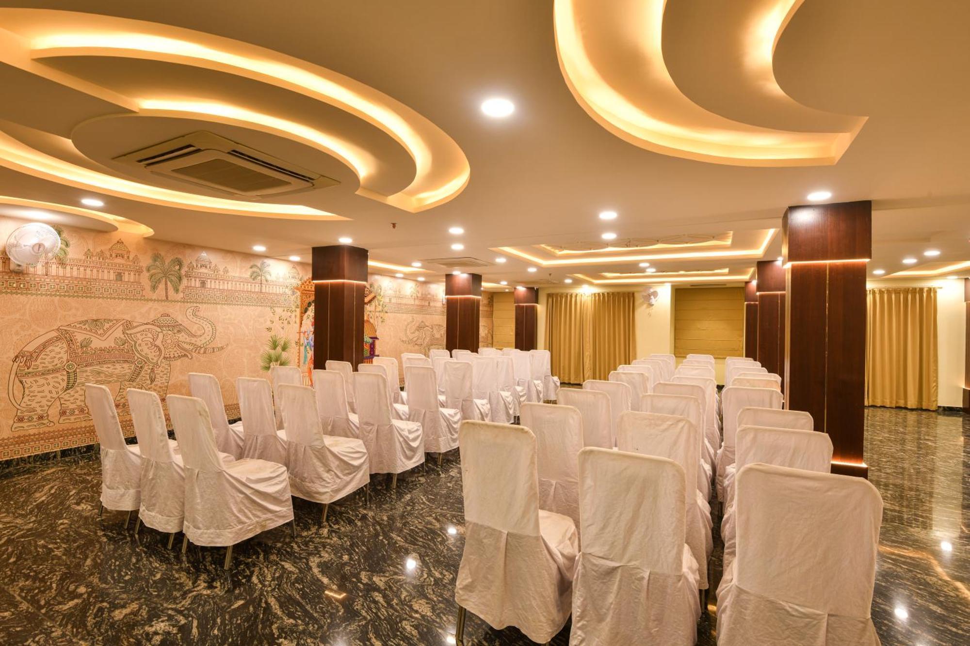 Kanha Hotel