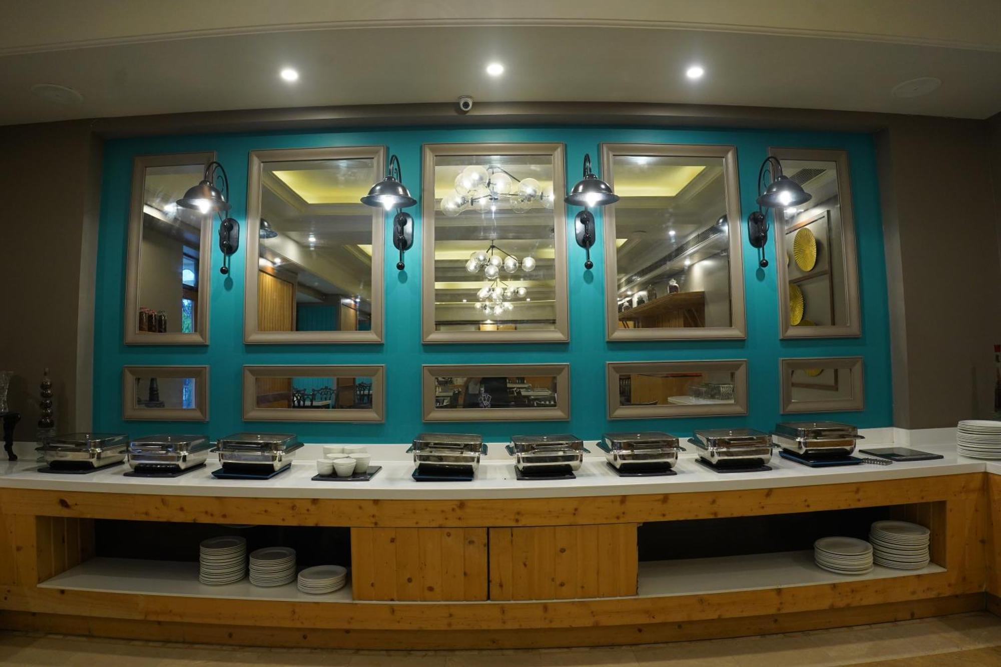 Hotel Park Plaza Jodhpur 4*