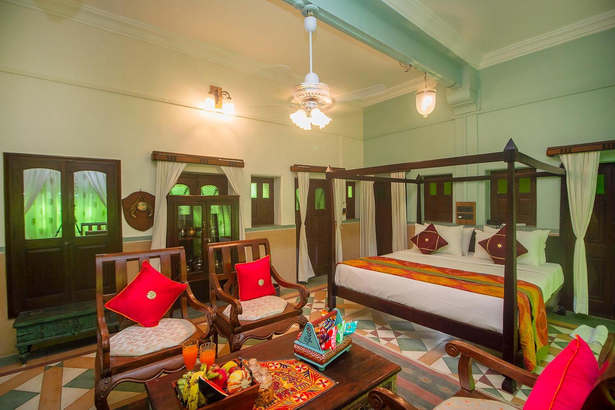 Hotel Amritara Manak Haveli, Jodhpur 4*