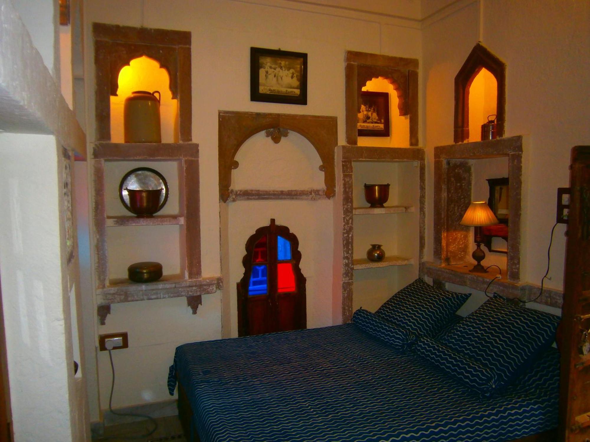 Homestay Juna Mahal Boutique *