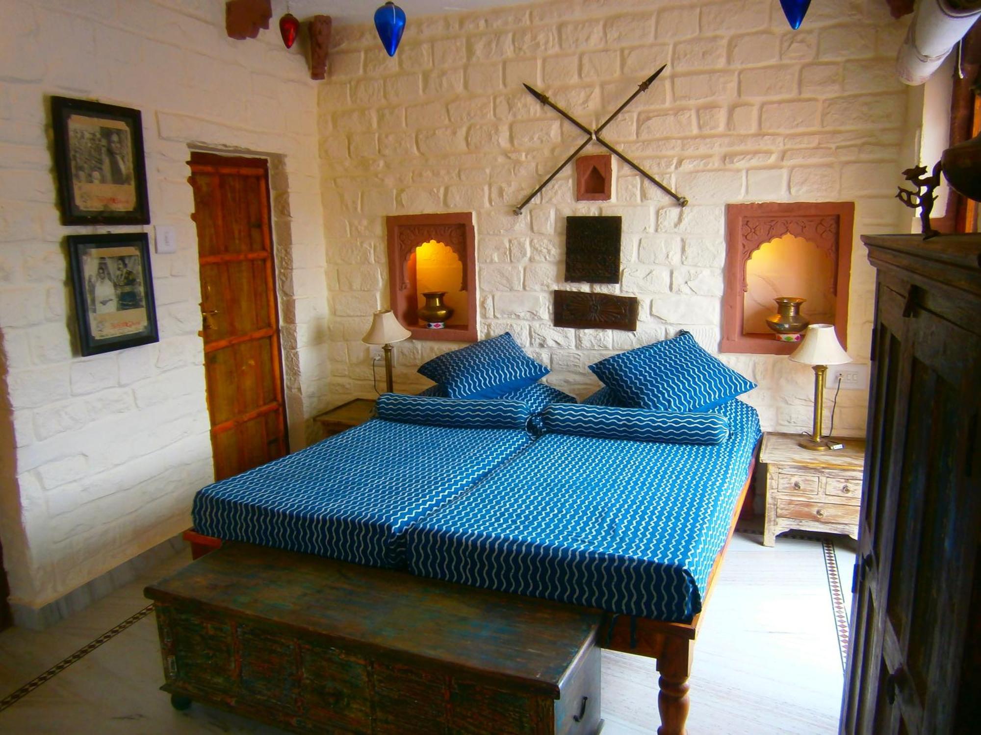 Homestay Juna Mahal Boutique *